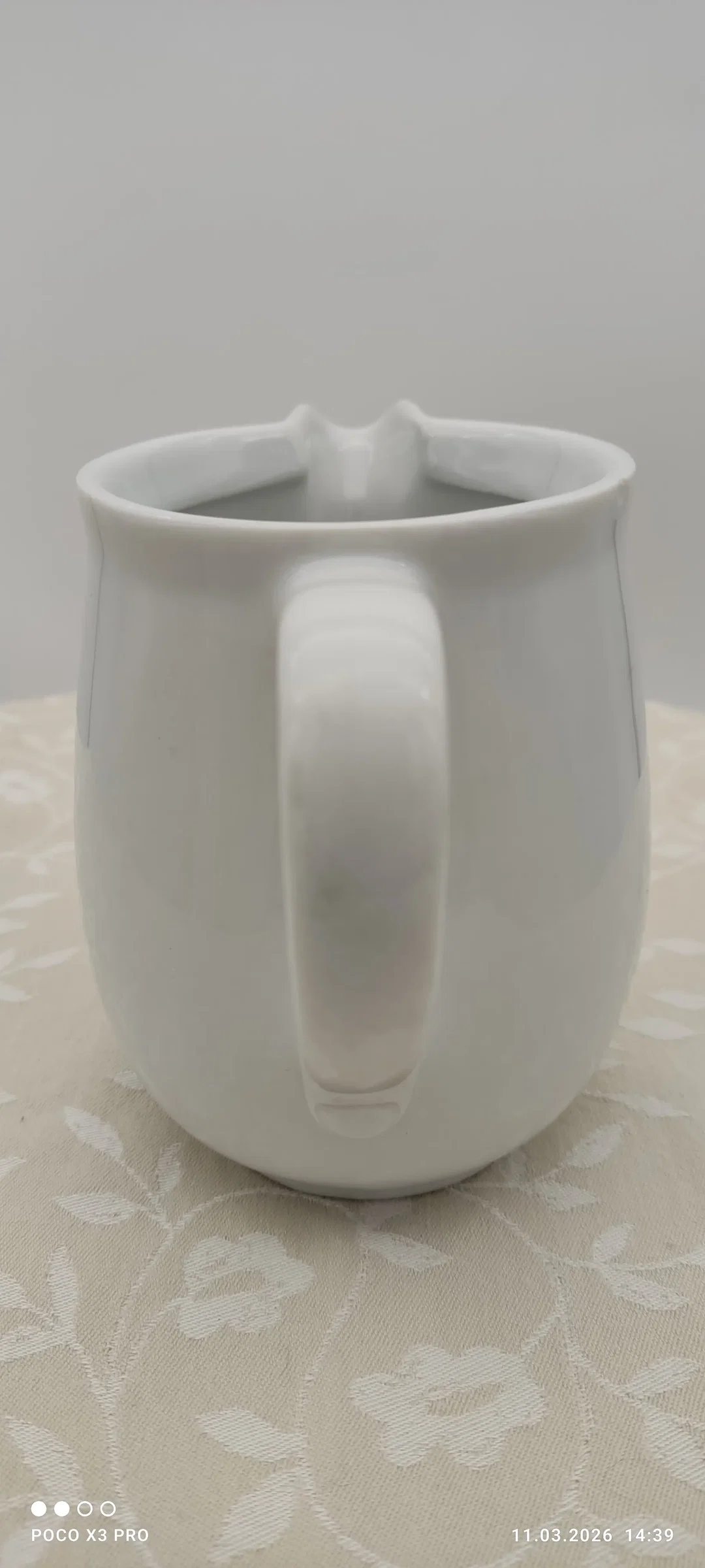Lilien Porzellan Milchkanne | Mit Charakterspur – Bild 4