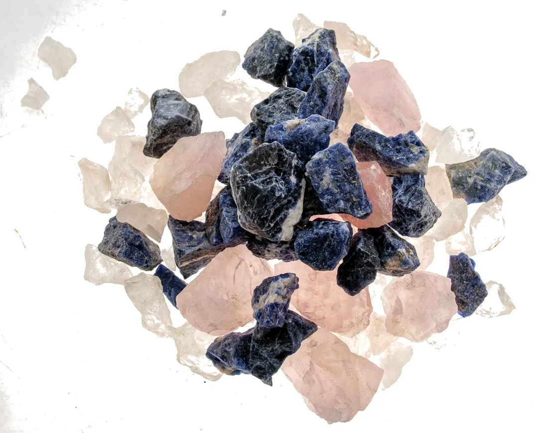 Edelstein-Mix Rohsteine – Rosenquarz, Bergkristall & blauer Steinmix (bis 5 cm) – Bild 3
