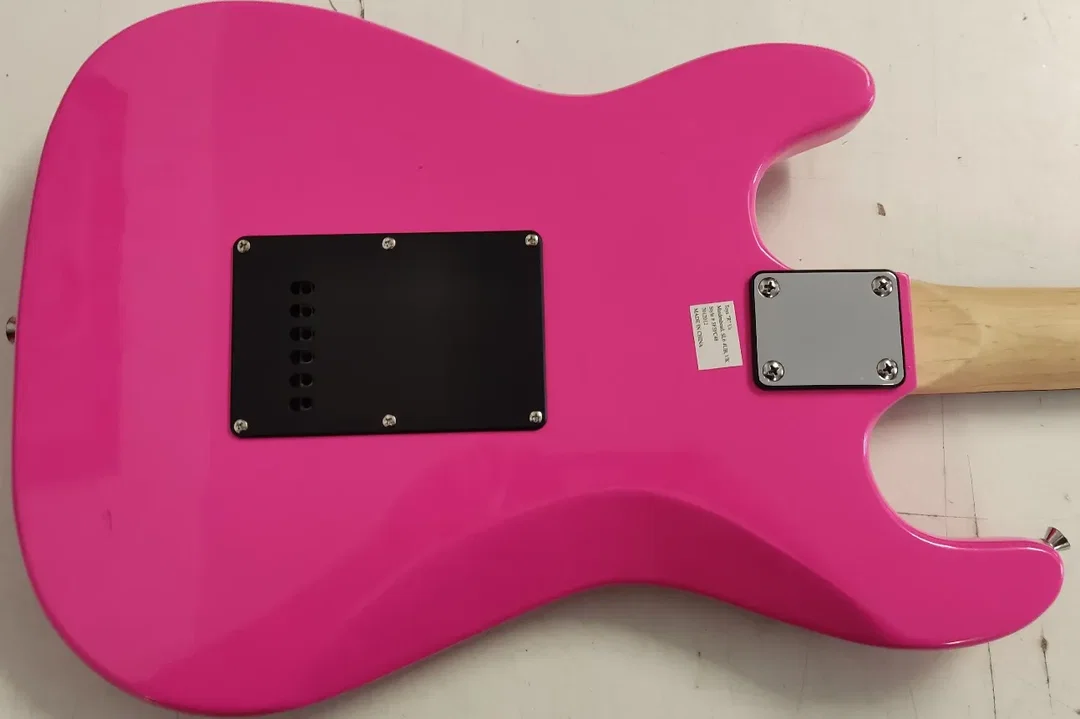 Play on Kinder E-Gitarre Pink Punk mit Tasche  – Bild 4