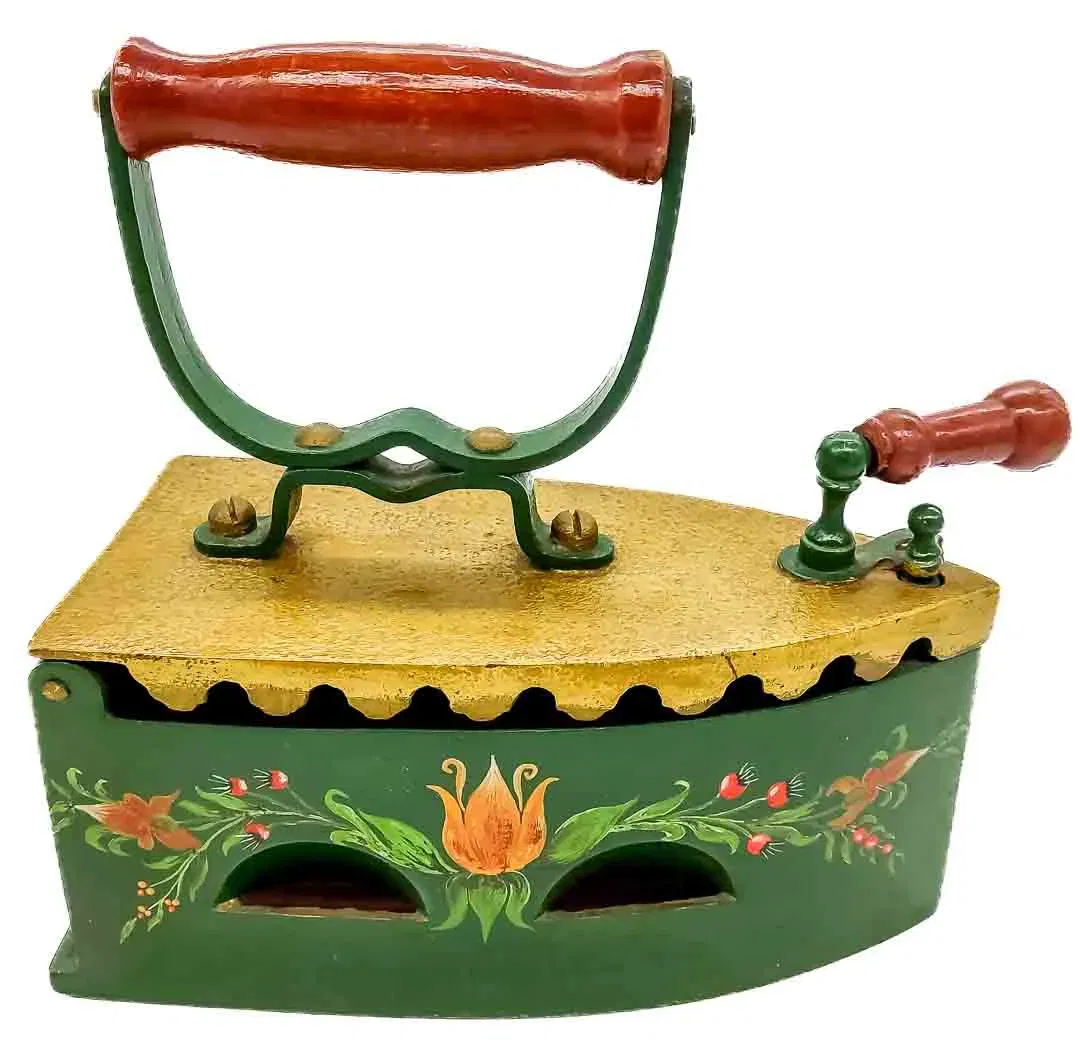 Vintage Bügeleisen Dekoobjekt bemalt und restauriert 1975 / Upcycling mit Aufsetzer - Bild 4