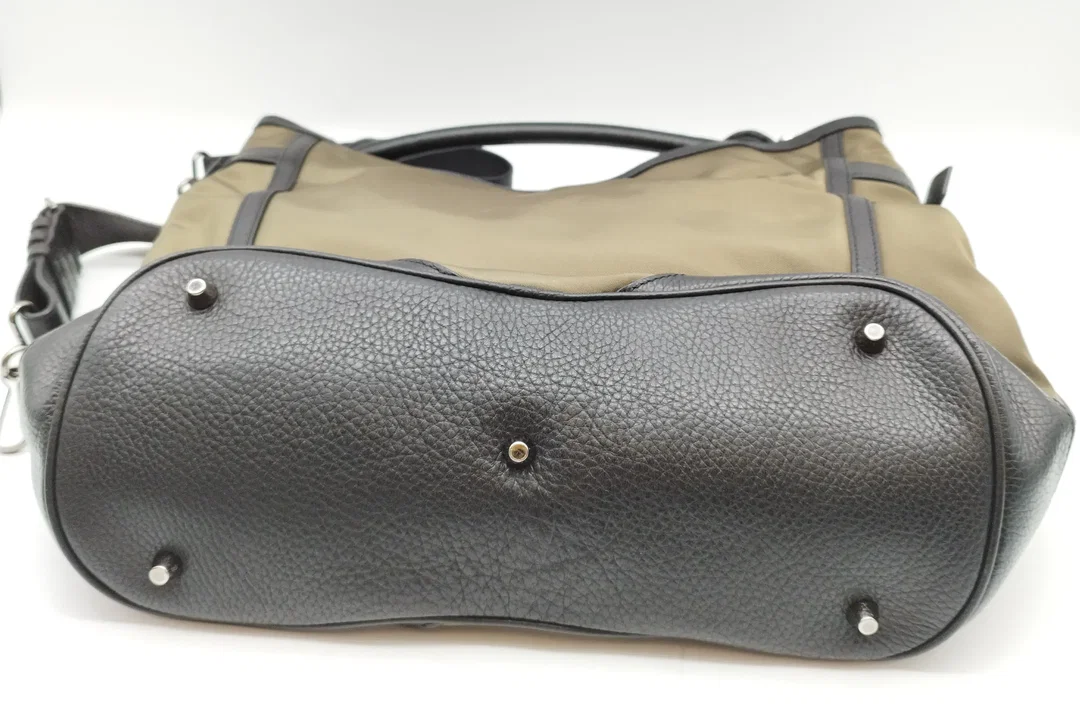 Burberry Tote Bag | Leder/Nylon | Olivengrün – Bild 6