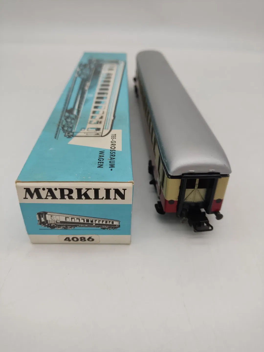 Märklin 4086 Tee-Großraumwagen in Originalkarton - Bild 4