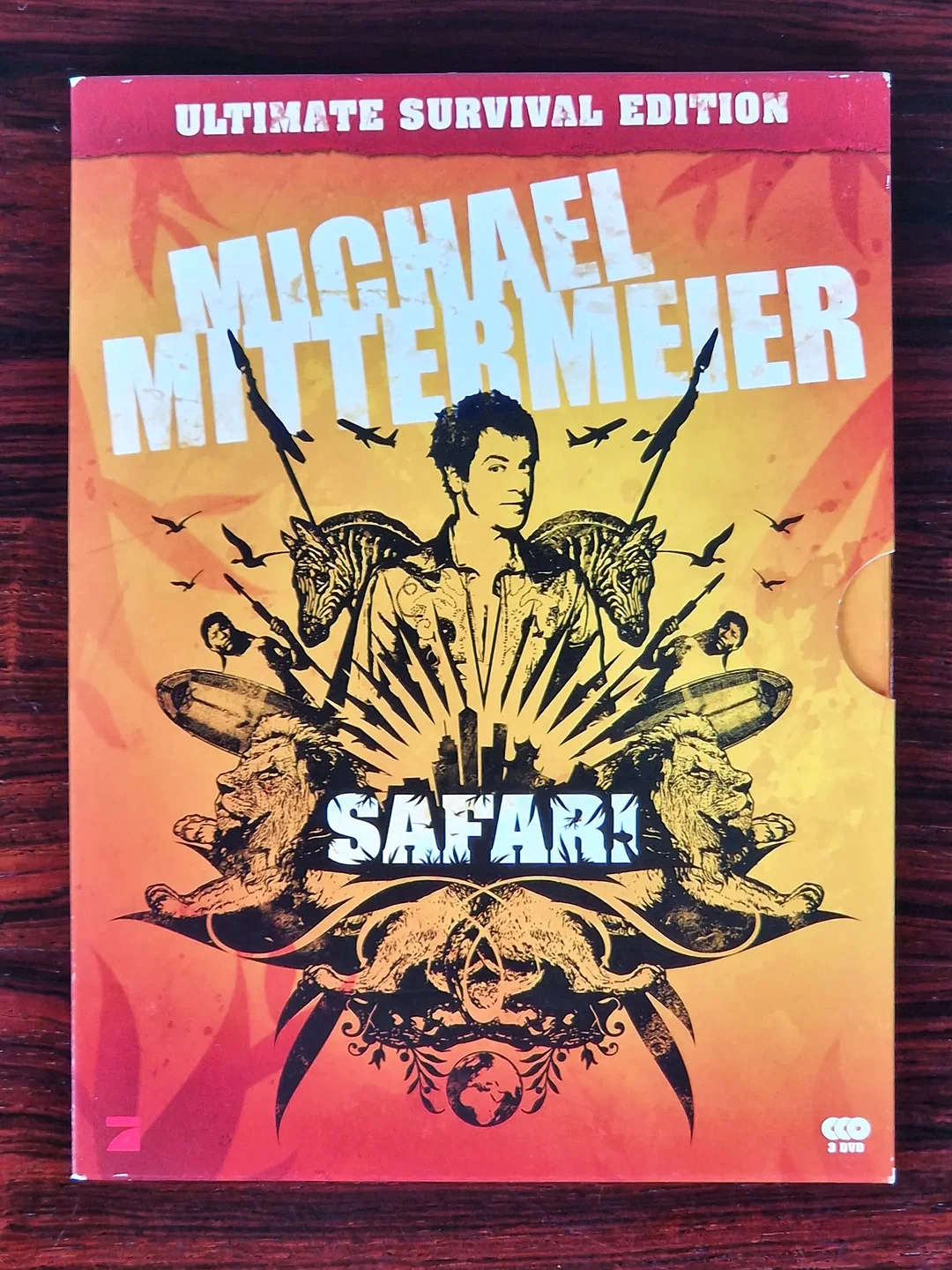 Michael Mittermeier - Safari - Show - DVD - Ultimate Survival Edition - Schuber - Digipak – Bild 1
