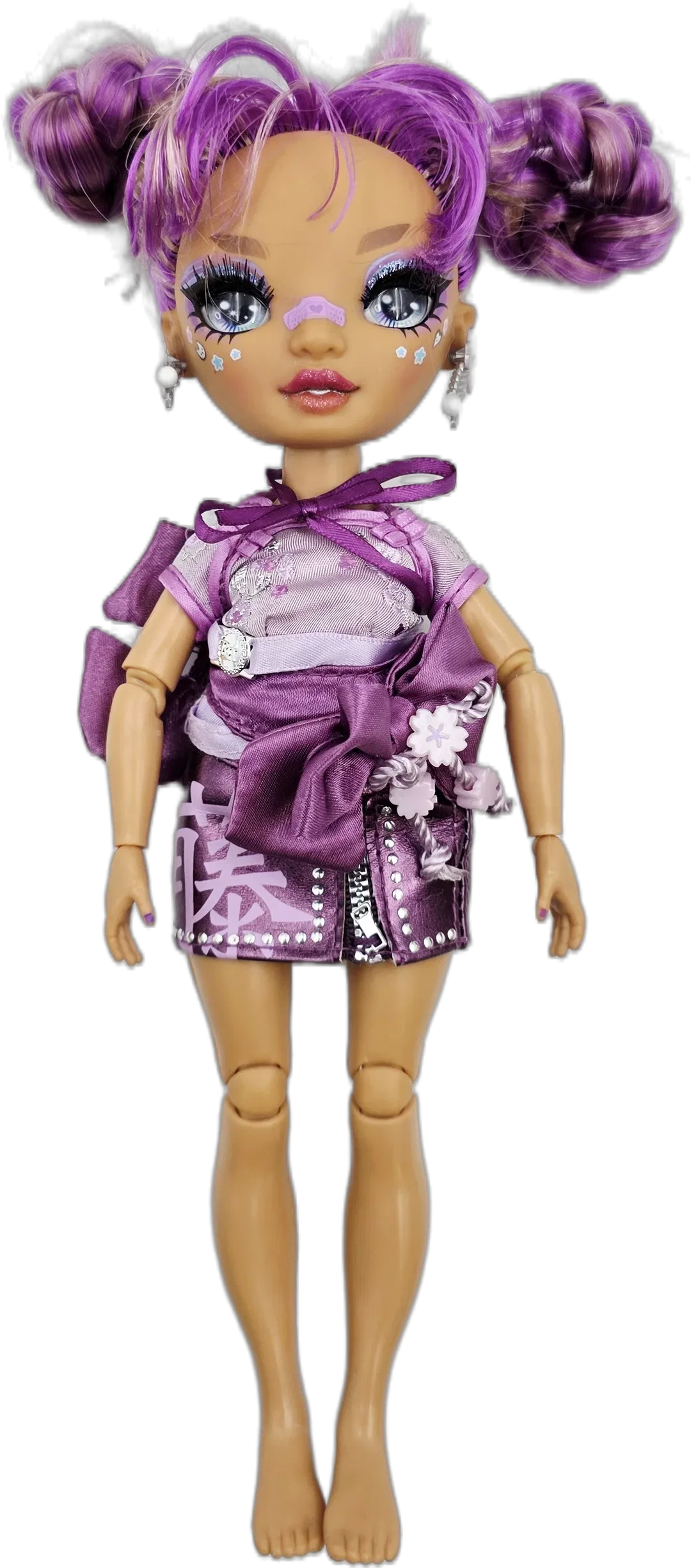 Modepuppe Rainbow High Lila Yamamoto aus der Serie 4 – Bild 2