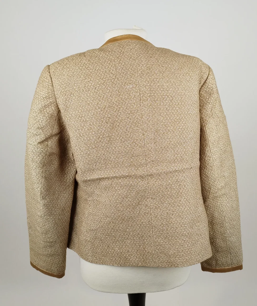 VALENTINO TISSUS Jacke aus Modeatelier Monika Innsbruck - ca. Gr. S  – Bild 3