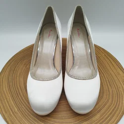 Rainbow Club Brautschuhe – Gr. 42 – Ivory Satin – breite Passform – Vorschau 1