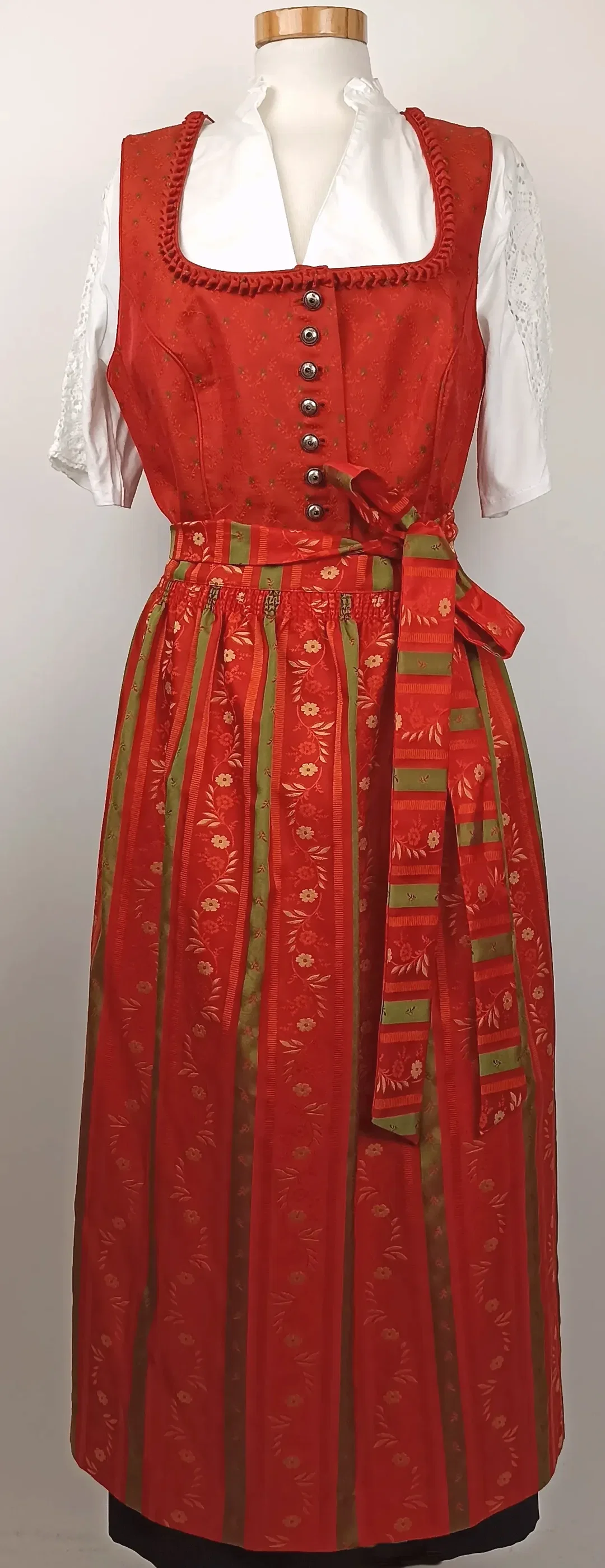 Damendirndl rot/schwarz Gr. XL – Bild 1