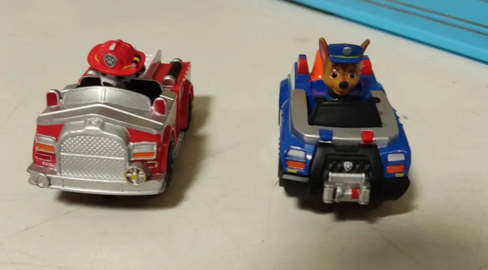 Carrera 1 First Rennbahn Paw Patrol Hellblau + 4 Kurven Elemente – Bild 9