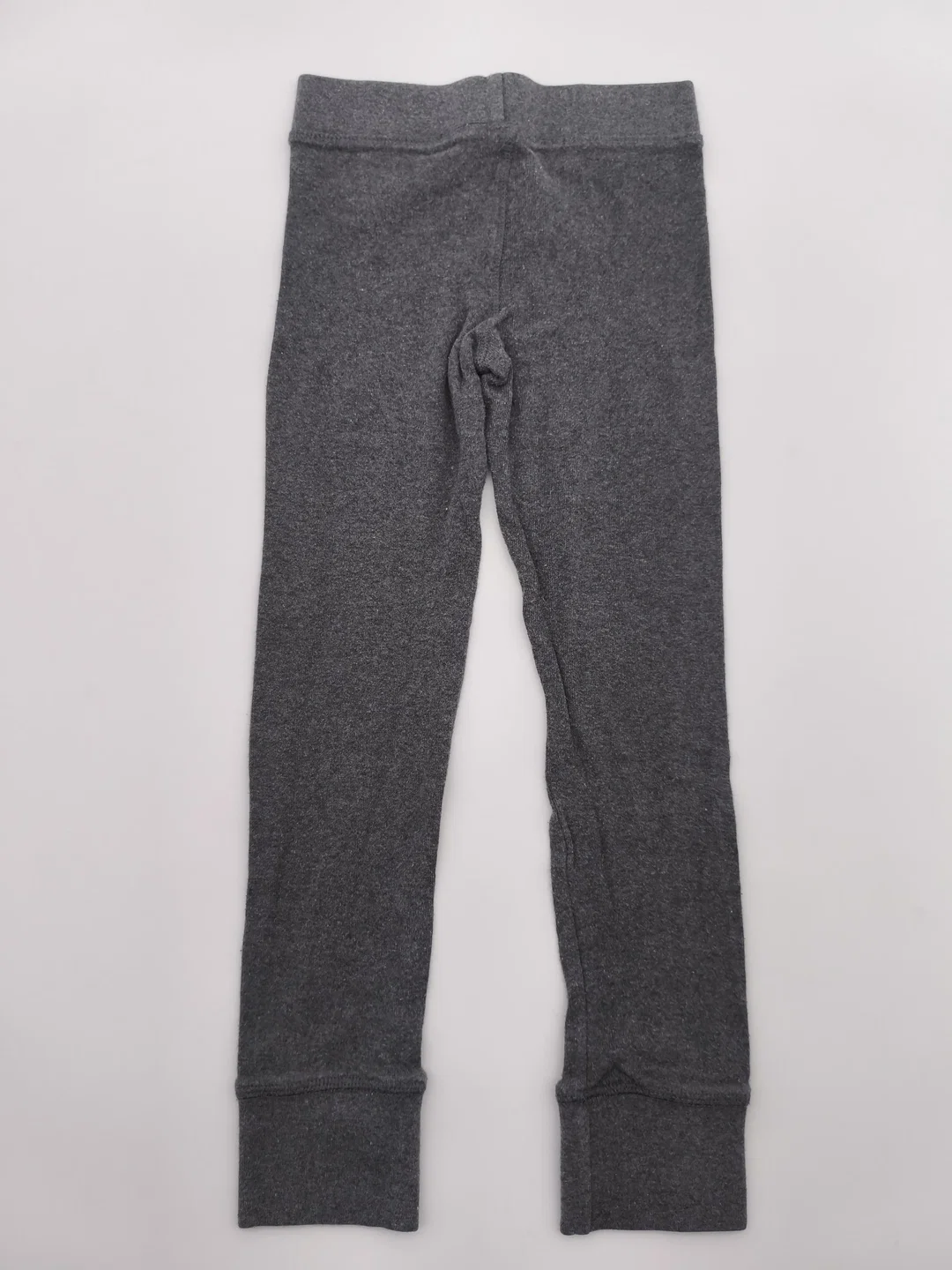 3 tlg. Bekleidungsset, Mädchen, Gr. 110/116, 1x Latzkleid "Minnie Mouse", 2x Leggins – Bild 7