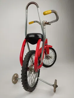 Süßes Vintage-Kinderfahrrad mit Bananensattel / nicht fahrbereit - Bild 3