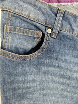 Jeans "Isa", dreiviertellang mit Stretch, blau mit Taschen, Größe 48 – Vorschau 3