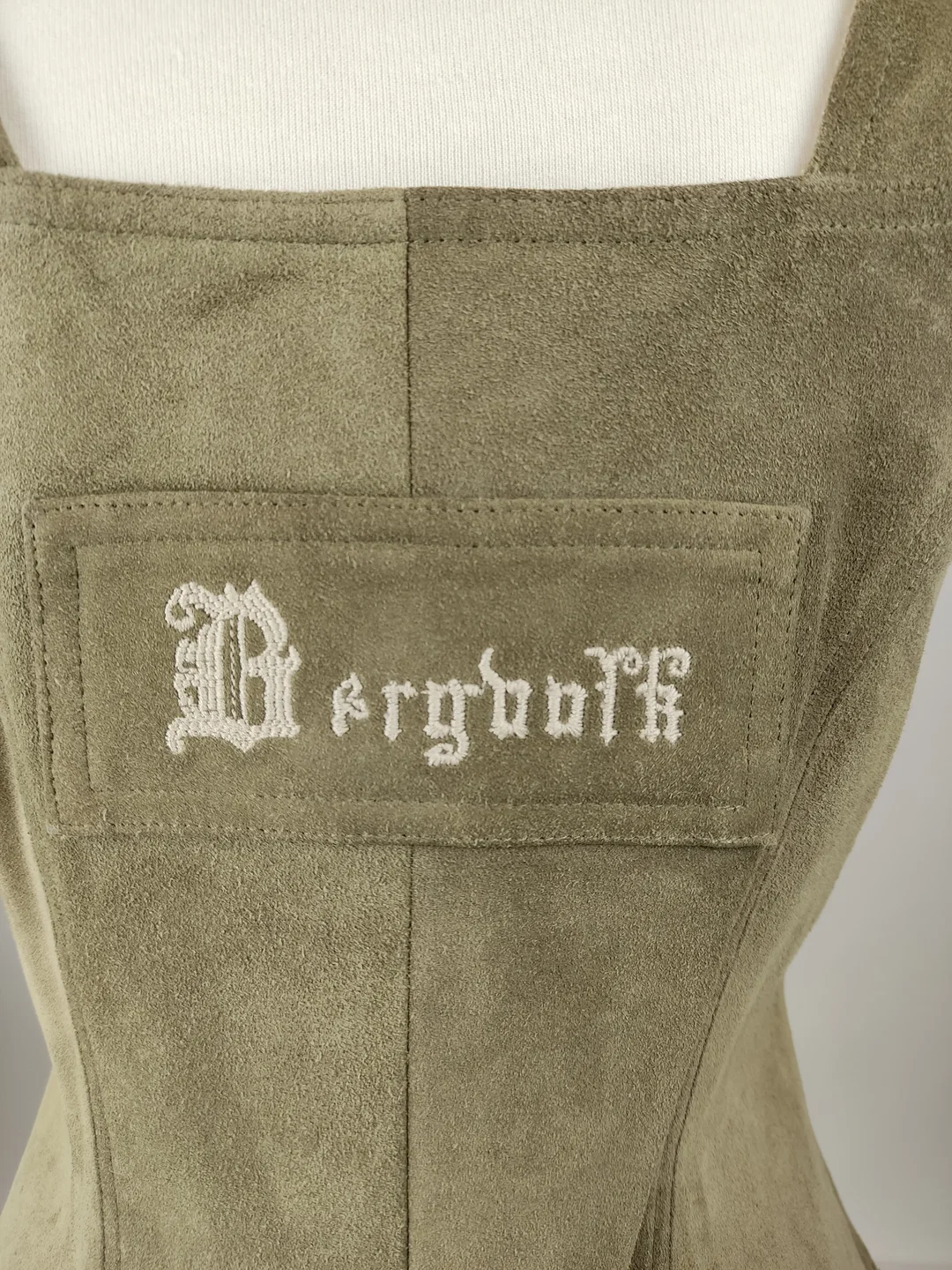 "vom Bergvolk" Trachtengilet Steinknöpfe Leder Rindsfell Größe 34 – Bild 5