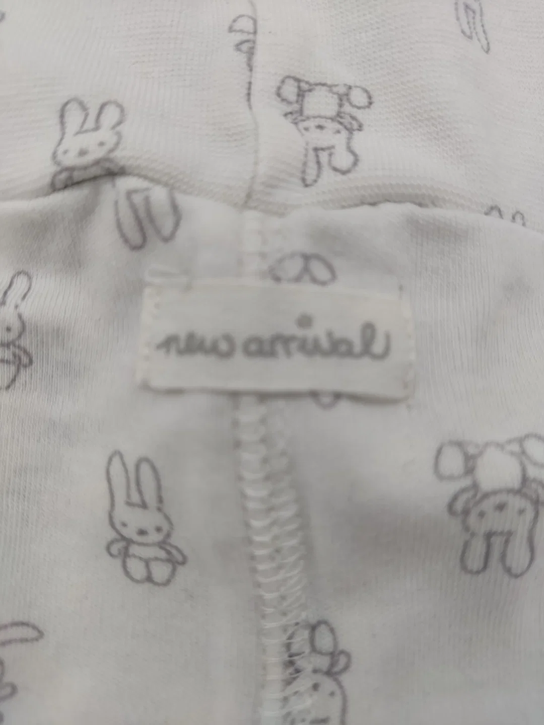 Baby Leggings "new arrivel" weiß mit grauen Häschen, Größe 56 – Bild 2