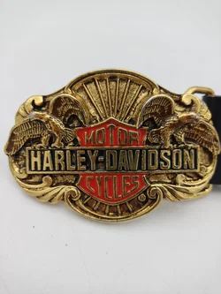 Originale Vintage Harley-Davidson Gürtelschnalle (1988), Model "Sunburst Double Eagle & Bar & Shield", mit geprägtem Leder-Gürtel Länge 85cm, Sammlerstück!! – Vorschau 1