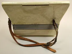 Akkordeon von SCANDALLI BREVETTO mit Sax-Klappen perlmutt inkl. Tragekoffer & 2 Mikrofone - Bild 9