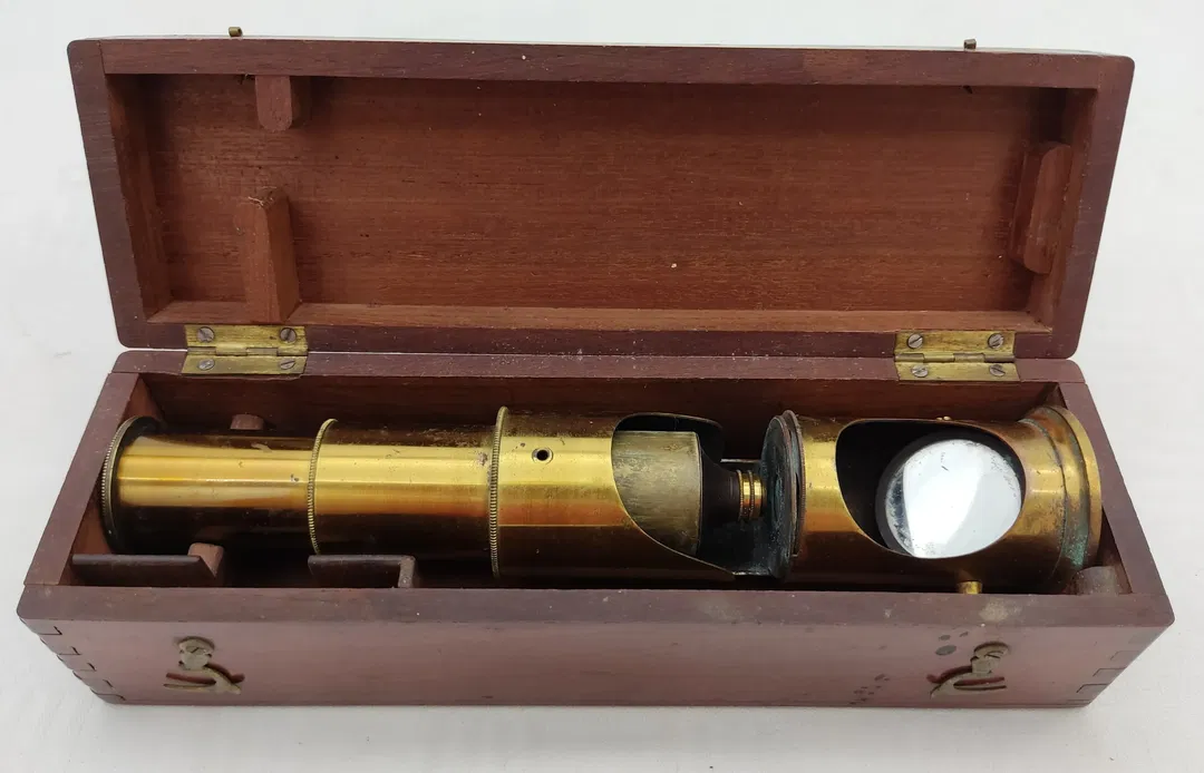 Antikes Kleinmikroskop Reisemikroskop - Bild 1