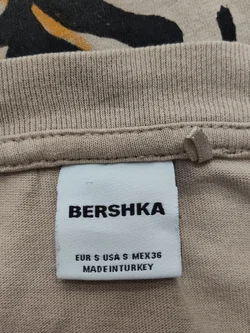 Damen T-Shirt Bershka Beige Animal-Print | Sommer-Charme - Bild 4