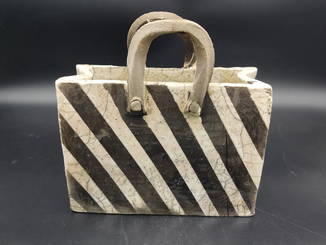 Pflanztopf/Blumentopf im Handtaschen-Design  - Bild 1