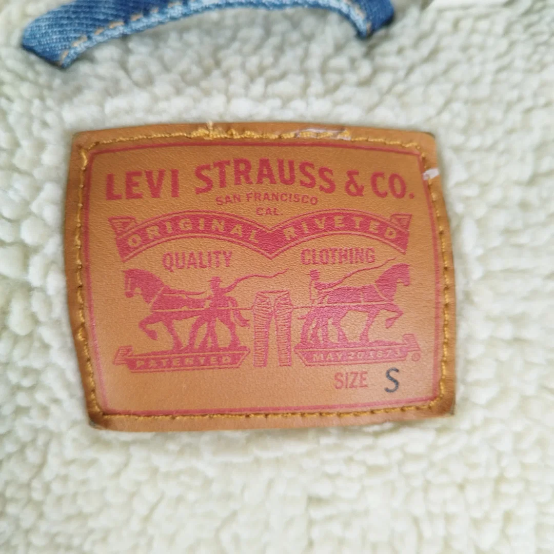 Levi Strauss & Co. Jeansjacke - Gr. S  – Bild 5