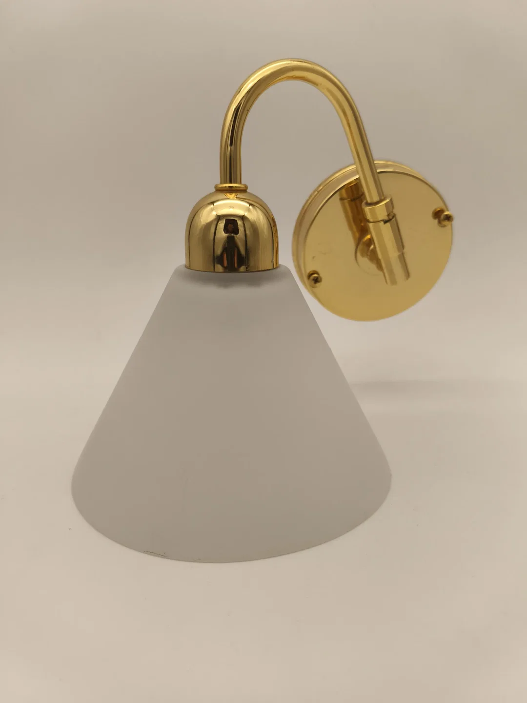 italienische Wandlampe Glas/Messing, Design – Bild 2