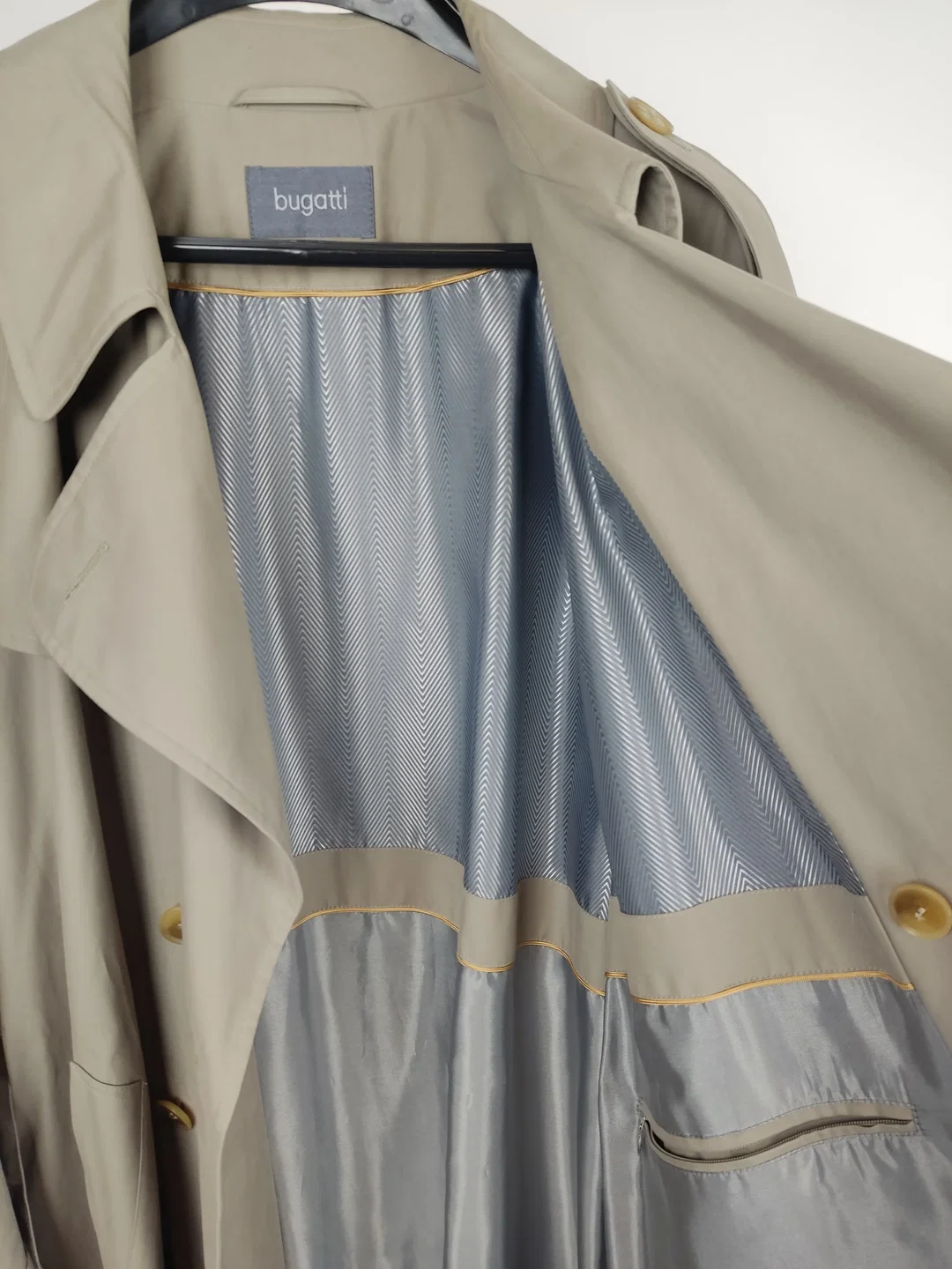 Klassischer Trenchcoat von Bugatti, Größe 26, neuwertig – Bild 3