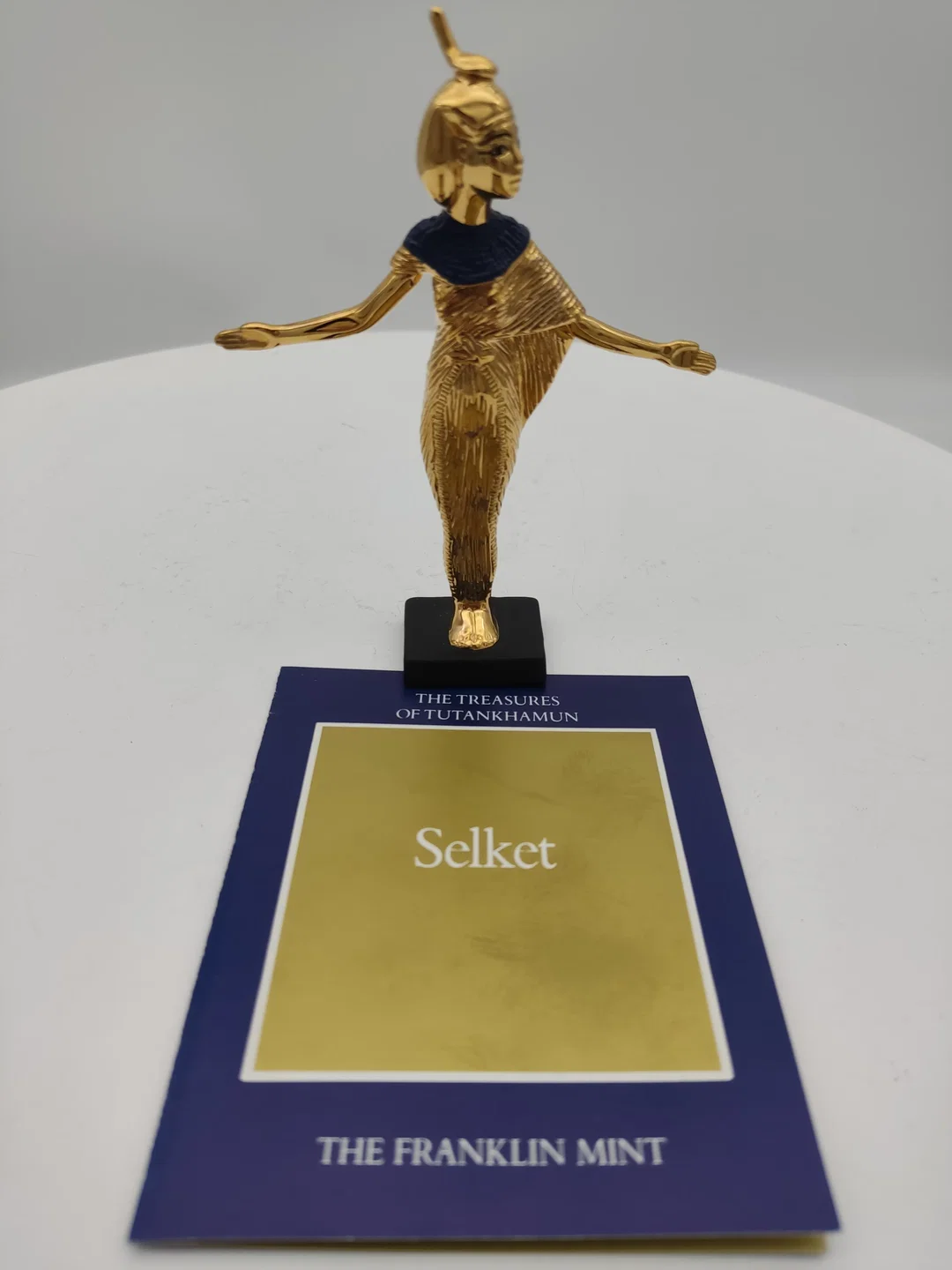 Goldener Selket Porzellan & Zertifikat von Franklin Mint | Limitierte Rarität – Bild 9