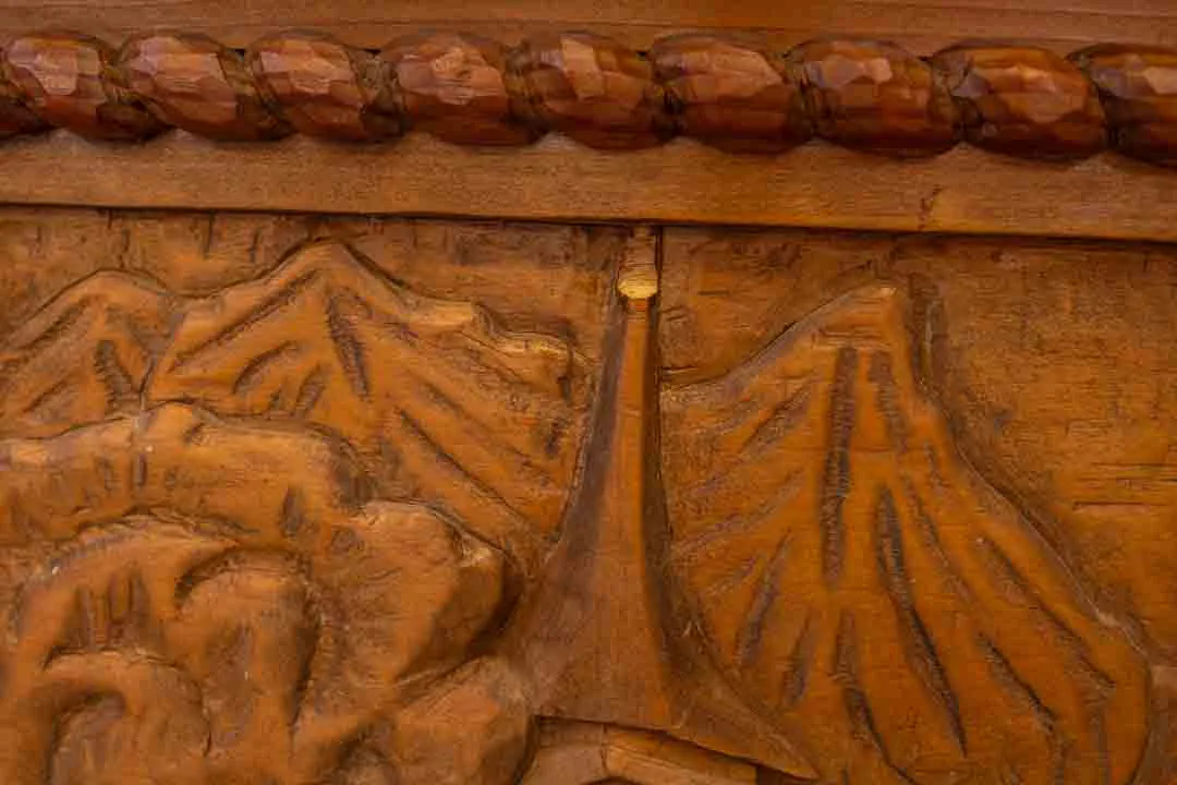 Antike Vollholzkommode Vintage - Charmante Aufbewahrung für Ihr Zuhause – Bild 14