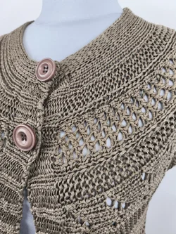 Strickweste, Gr. S geschätzt – Vorschau 3