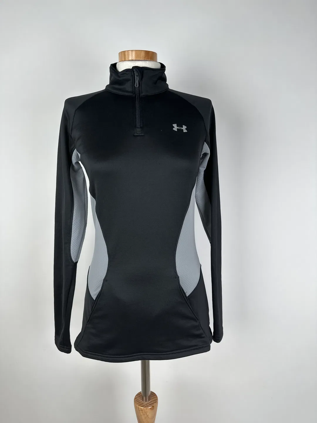 Under Armour - Damentop Gr. S/M - Bild 1