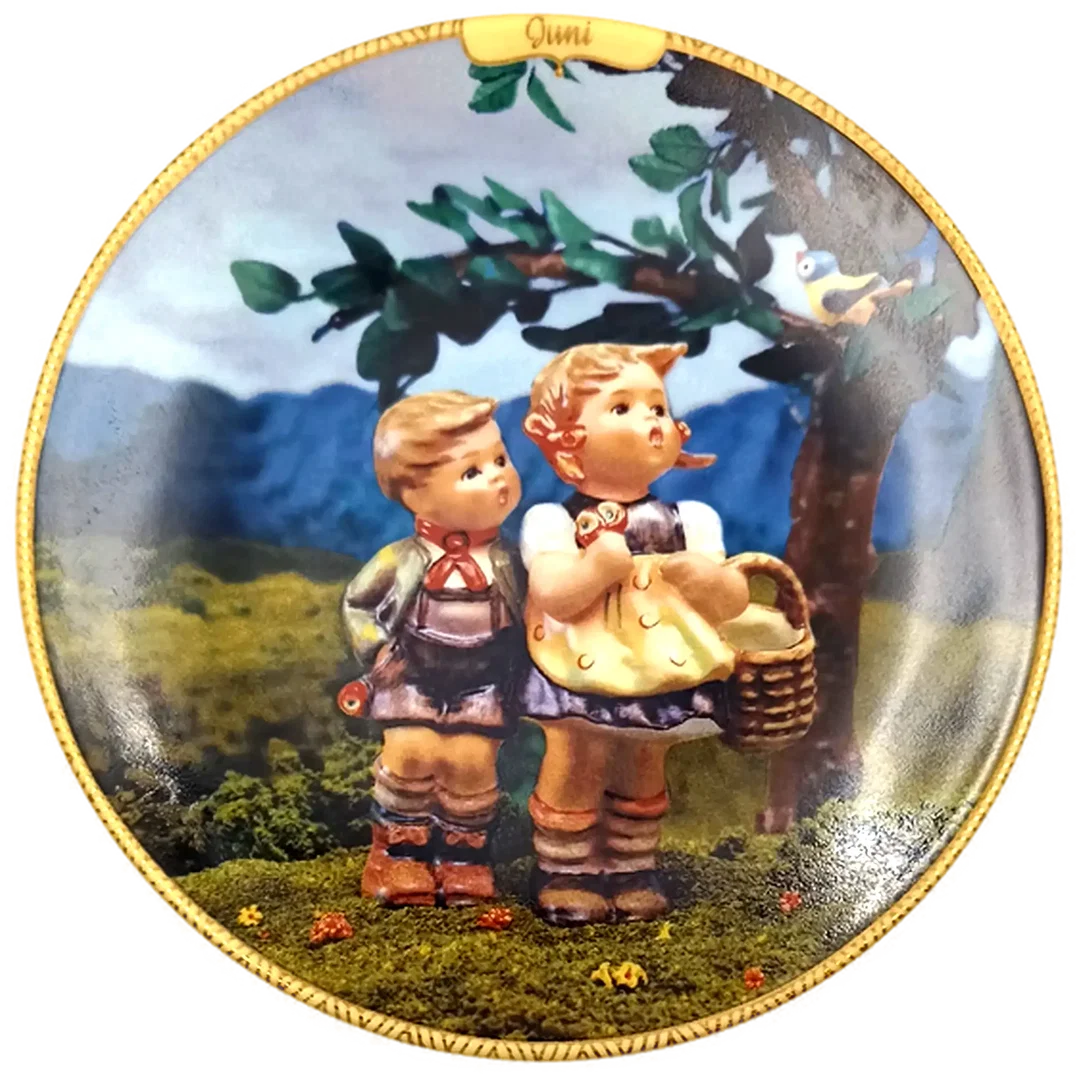 Sammelteller „Kindheitsfreuden der Jahreszeiten“ von M.I. Hummel - Juni (Teller A 1143) – Bild 1