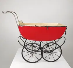 Sammlerstück! - Historischer Puppenwagen um 1900, stark restaurierungsbedürftig - Bild 2