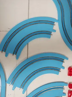 Carrera 1 First Rennbahn Paw Patrol Hellblau + 4 Kurven Elemente - Bild 6