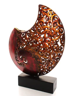 Dekorative Skulptur auf Sockel – Ornament Spirale in Gold-Rot, 19 cm - Bild 3