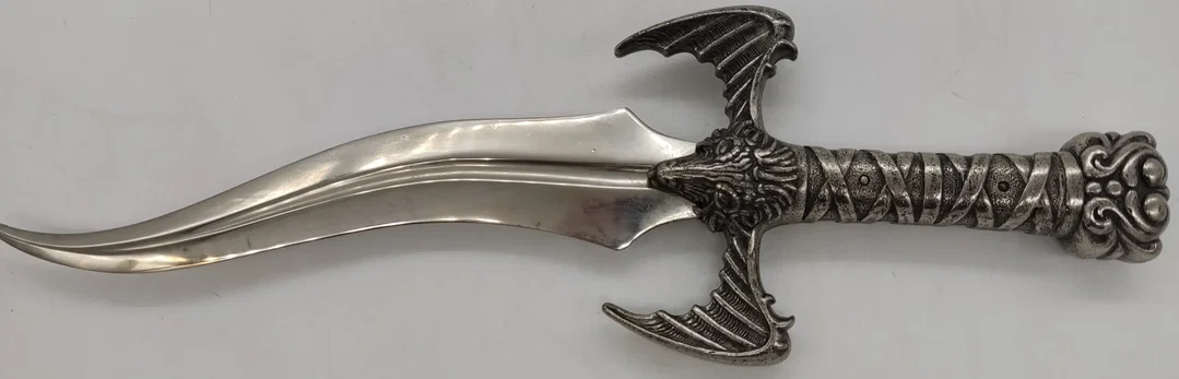 Deko-Dolch (Fantasy-Motiv) aus Metall Länge ca 40cm  – Bild 5
