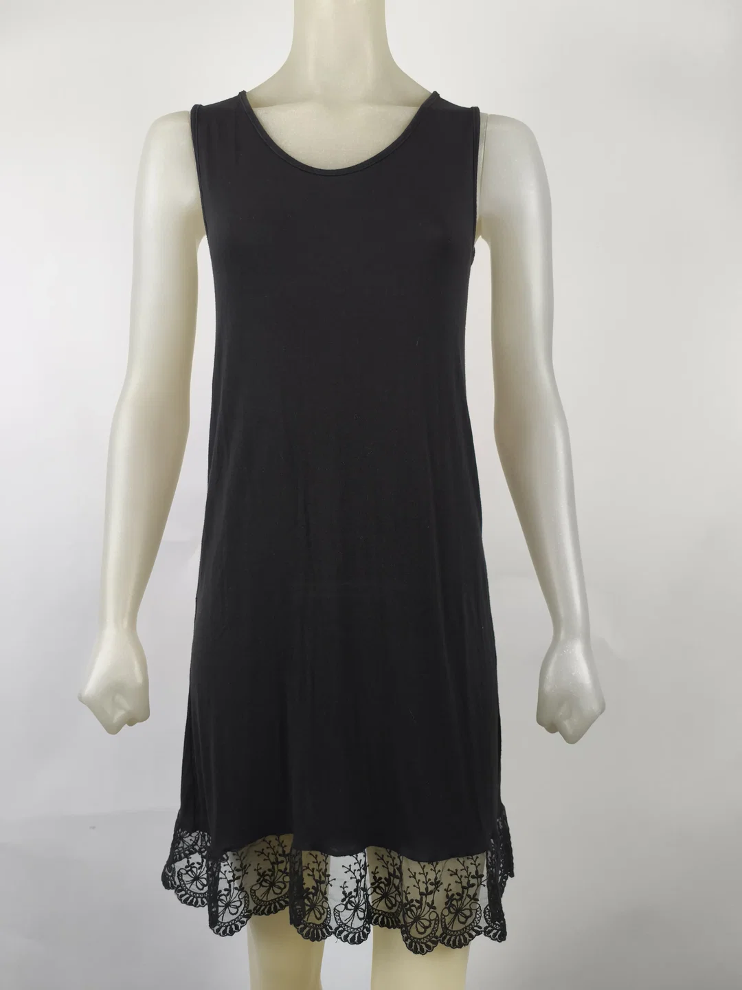 Unterkleid mit Spitze, Gr. M – Bild 1