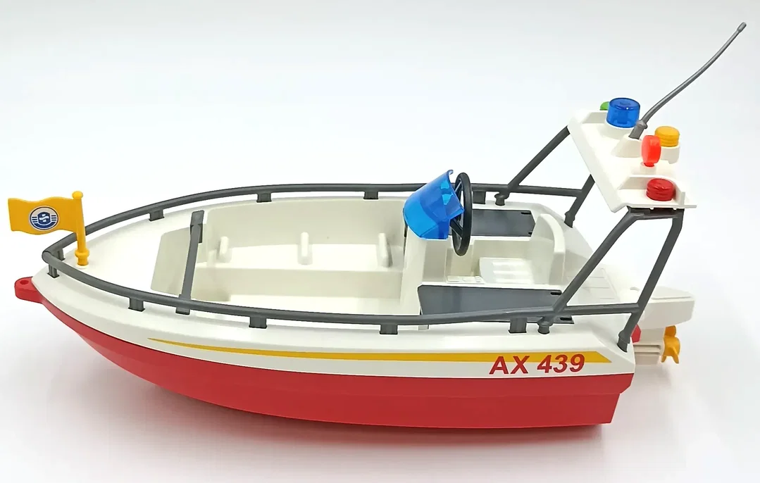 Playmobil Raumstation und Feuerwehrboot – Bild 2