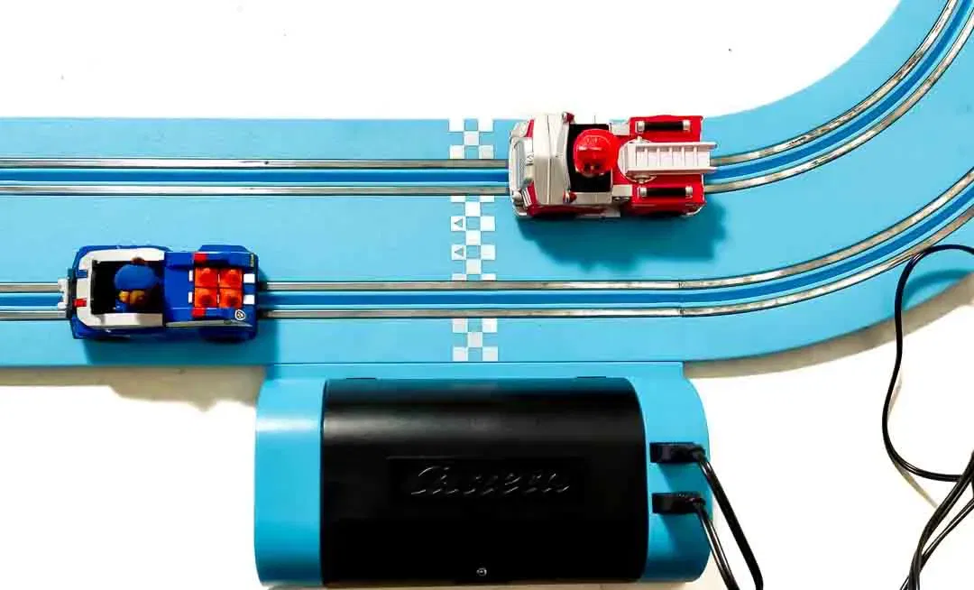 Carrera 1 First Rennbahn Paw Patrol Hellblau + 4 Kurven Elemente - Bild 4