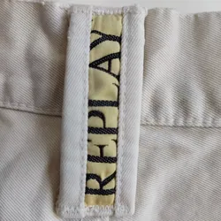 REPLAY Herrenjeans Regular 901 weiß mit Knopfleiste - Gr. W38 - Bild 3