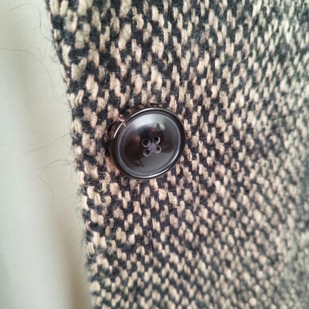 DRYKORN FOR BEAUTIFUL PEOPLE Mantel - 32% Baumwolle, 26% Schurwolle, 20% Acryl, 4% Mohair, 4% Alpaka – Bild 4