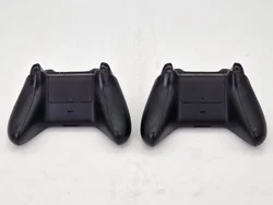 Microsoft Xbox One Set - Xbox One Konsole mit zwei Controllern und Zubehör - Bild 13