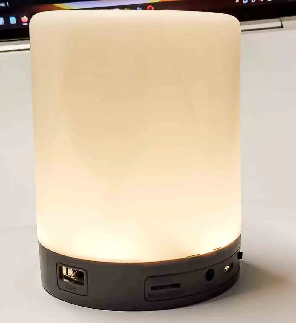 LED Lamp Speaker mit Farbwechsel, ca. 12 cm, Bluetooth & USB – Bild 4