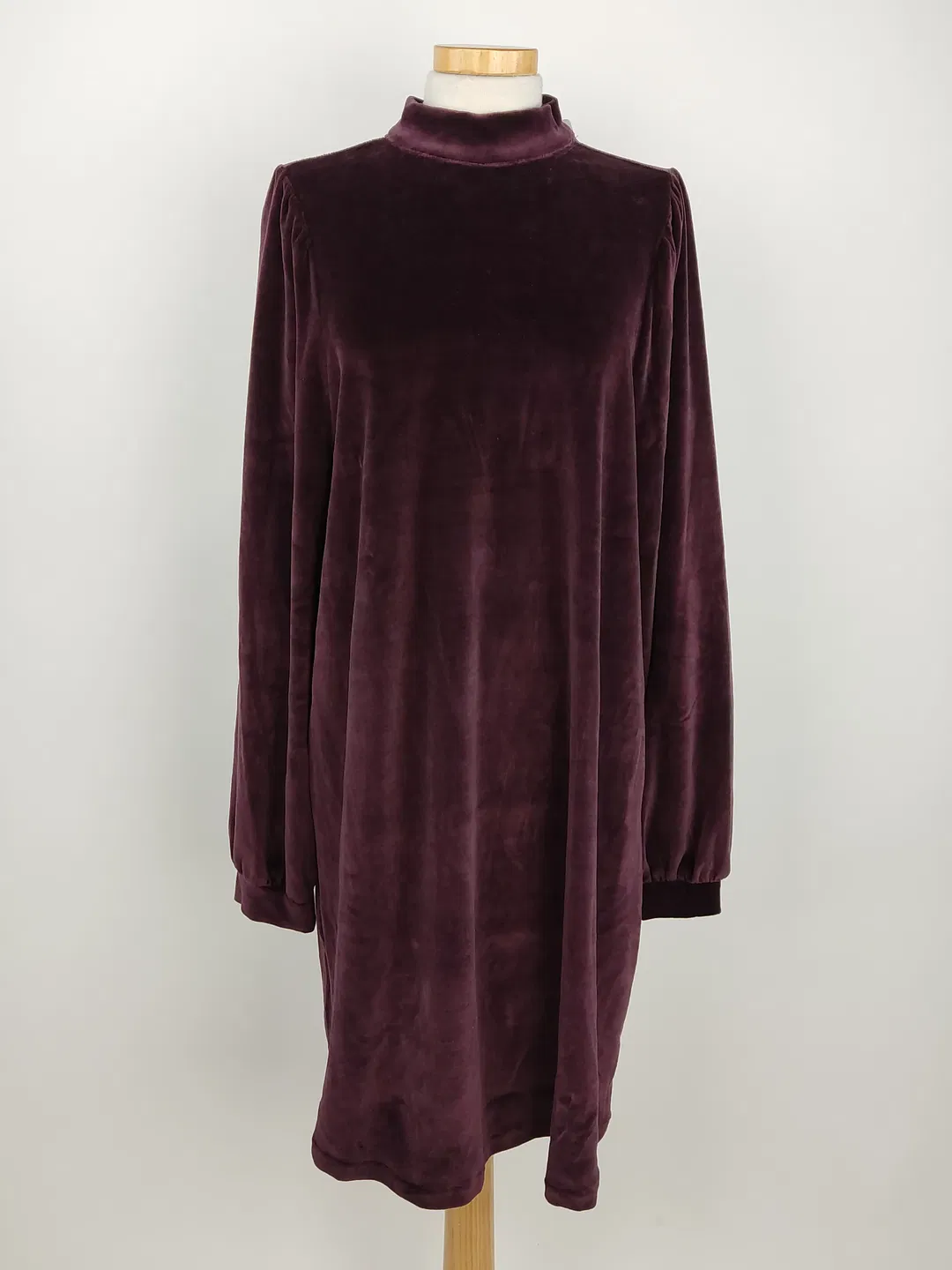 Givn Damenkleid aus BW-Samt violett - M / 38 - Bild 4