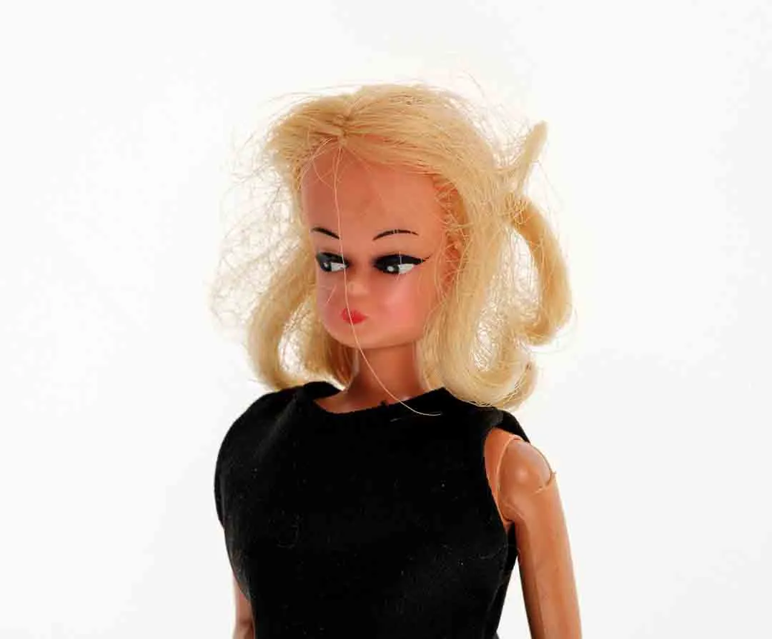 Vintage Ein zeitloses Juwel: Barbie „Twist 'n Turn“ Ära – Bild 2