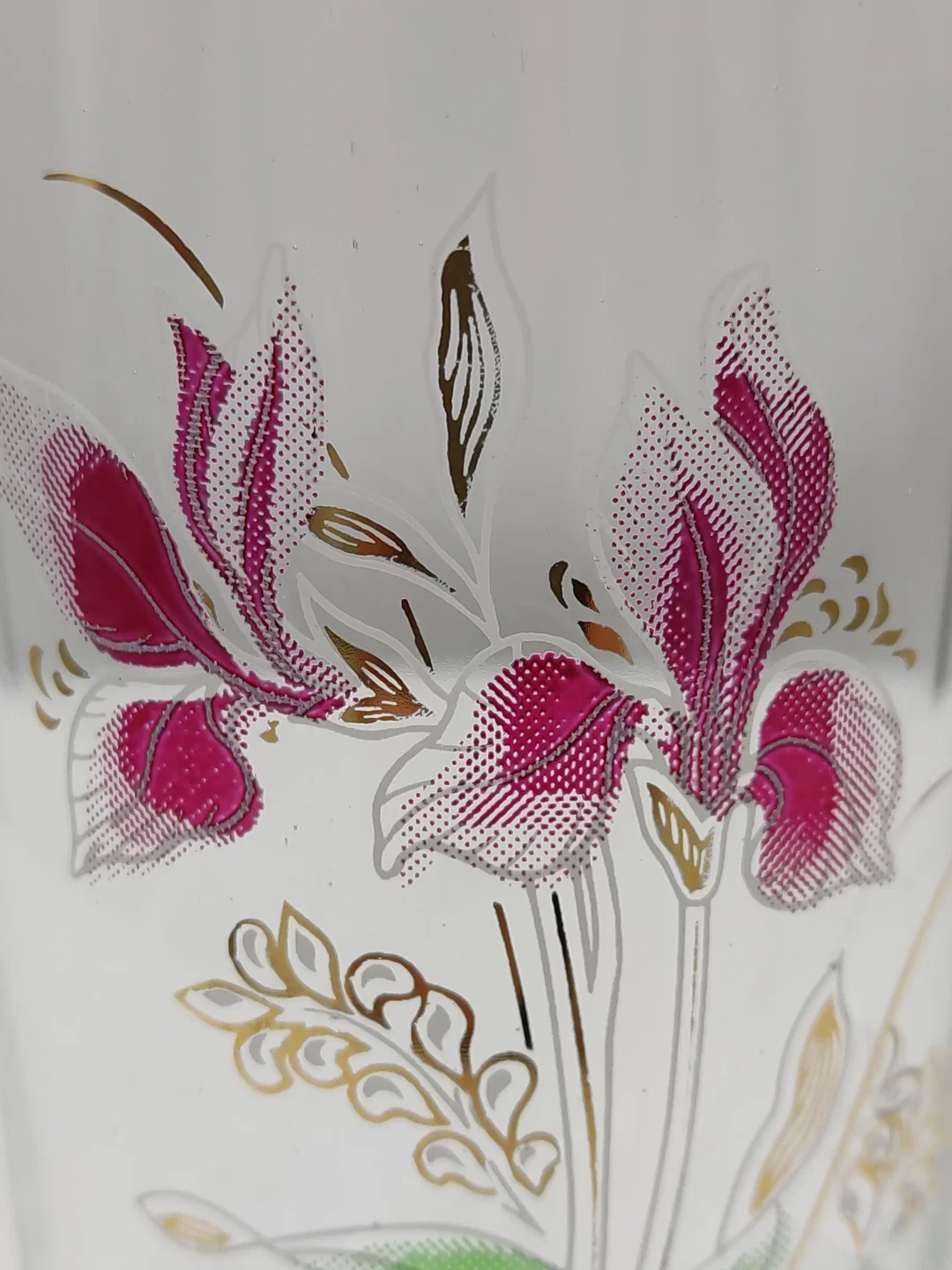 DeValbor Trinkgläser 4er-Set mit Irisblüten | Italienischer Retro-Charme – Bild 9