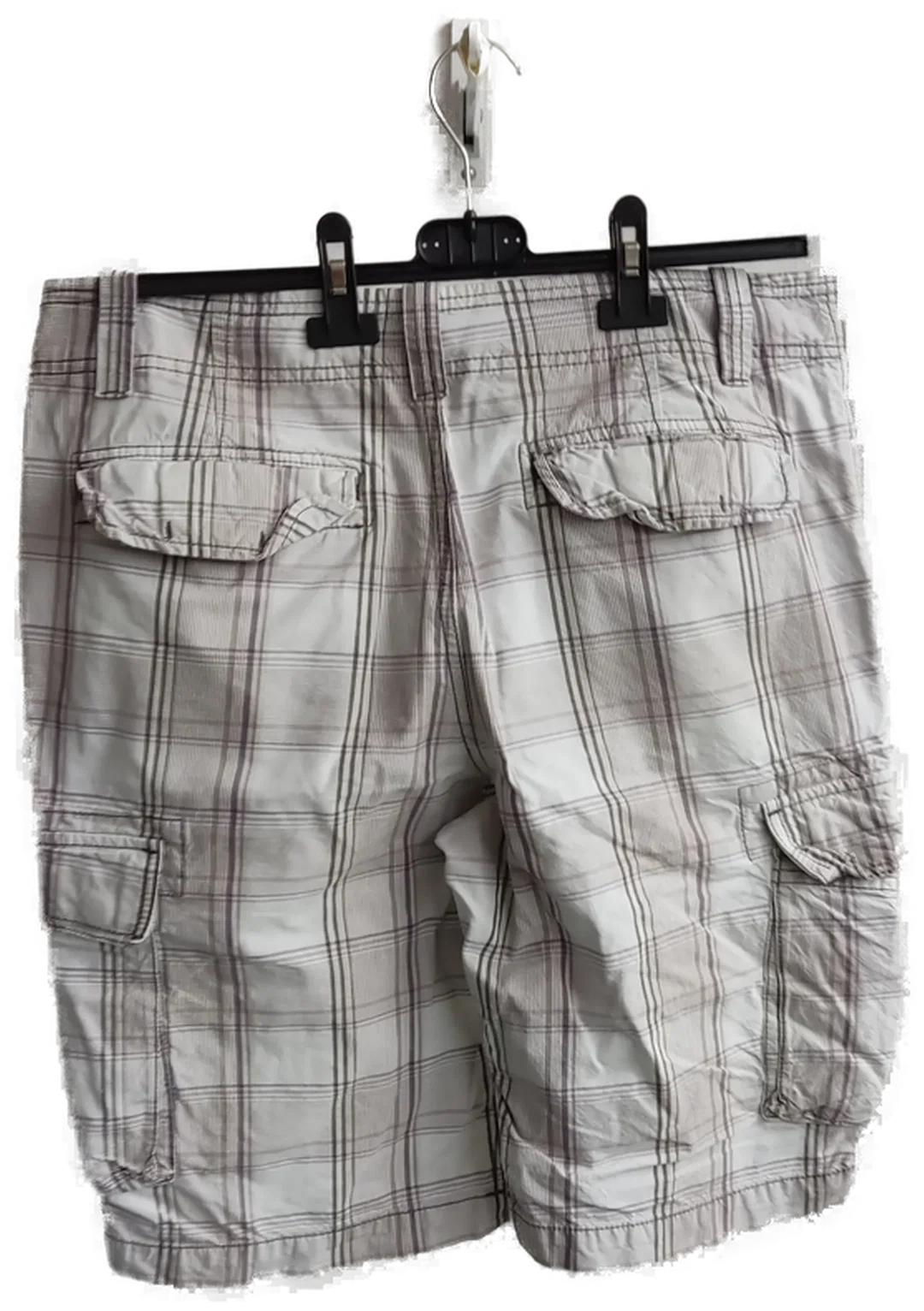 C & A  kurze Hose kariert - Gr. EUR 52/W32 – Bild 2