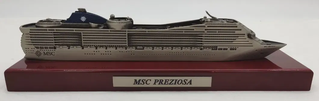 MSC Preziosa - Modellschiff - Bild 4