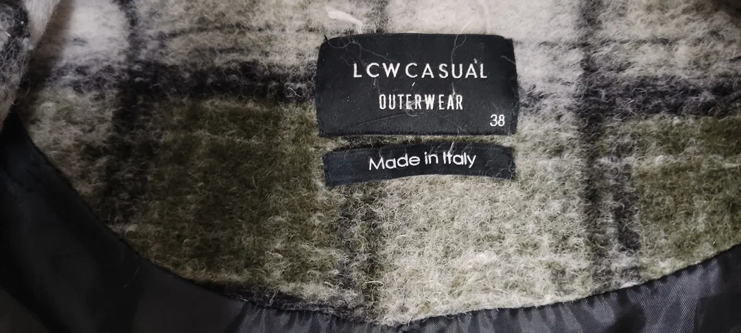 LCW Casual Outerware Damenmantel mit Wollanteil in olivgrün-weiß kariert, Größe 38 – Bild 4