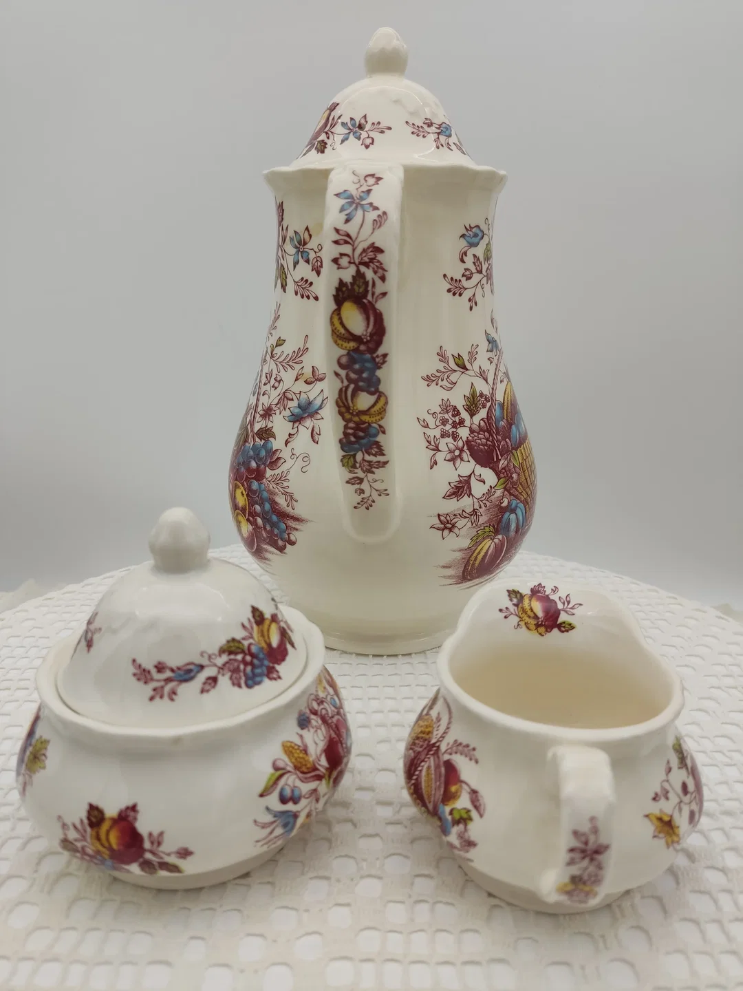 Royal Tudor 'Fruits & Flowers' Kaffee- und Teeservice Keramik | Englischer Schatz – Bild 6