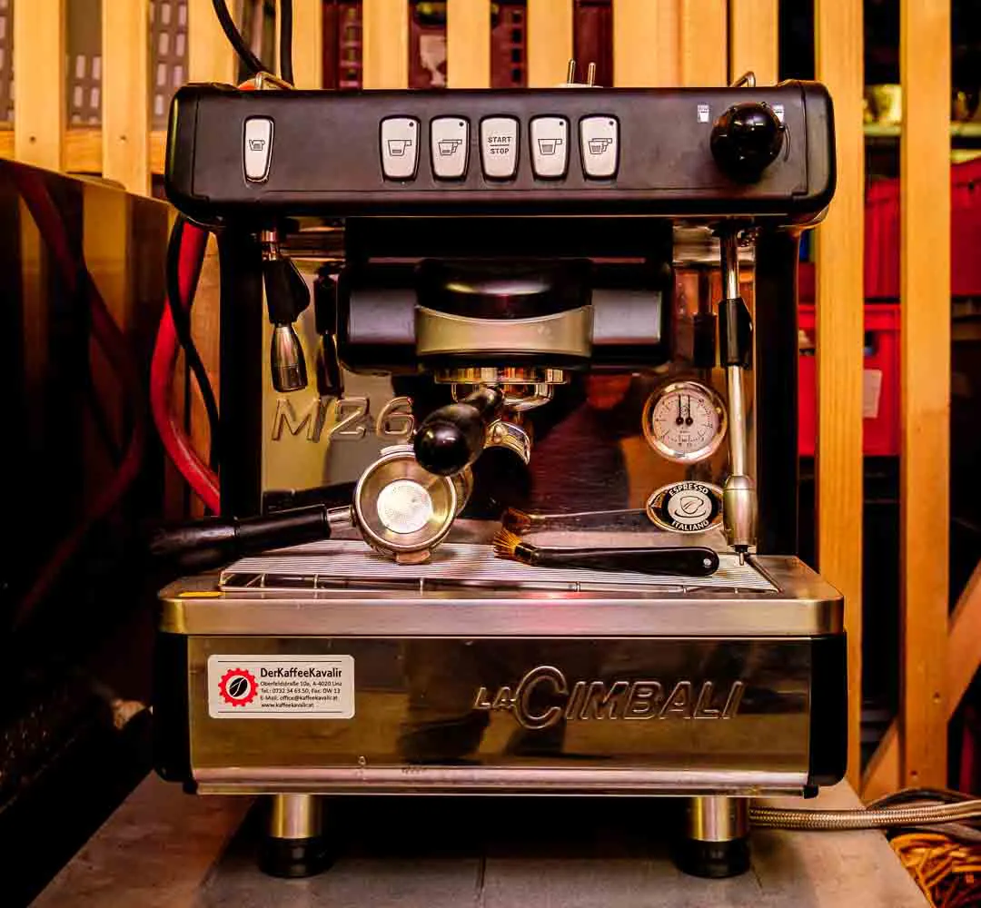 La Cimbali M26 professionelle 1-gruppige Gastro-Espressomaschine – Bild 4