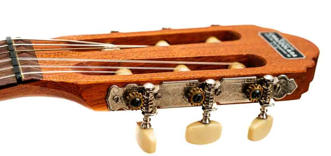 Gitarre aus den Hopf Meisterwerksätten, 1983 mit Tasche – Bild 2